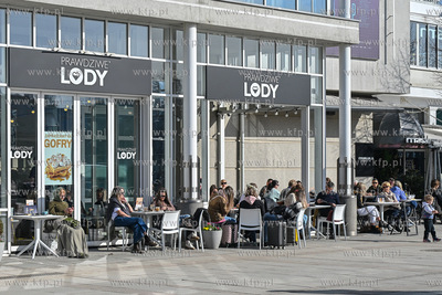 Sopot. Wiosenna pogoda spowodowała zwiększony ruch...