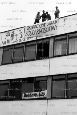 Strajk studentow Uniwersytetu Gdanskiego. Przewodniczacym...