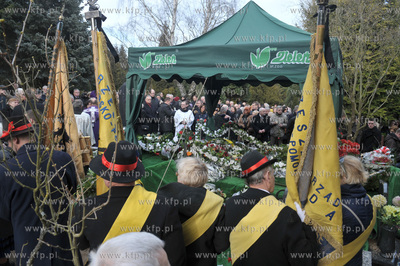 Pogrzeb profesora Jerzego Sampa na cmentarzu Lostowickim...