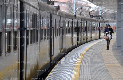 Oficjalne uruchoinienie nowej trasy kolejki SKM Gdansk...