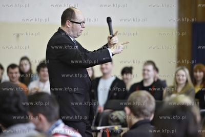 Gdańsk Zaspa. XV Liceum Ogólnokształcącym im. Zjednoczonej...