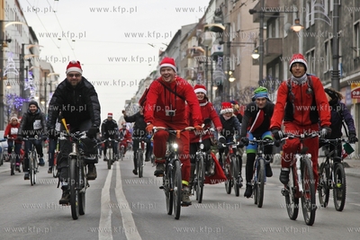 Mikolaje na Rowerach 2012 .
30.12.2012
fot. Krzysztof...