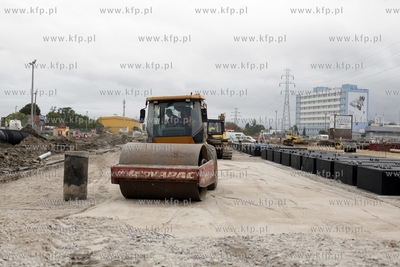Gdansk. Prace przy budowie wezla drogowego na Letnicy...