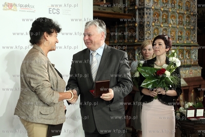 Gdansk. Dwor Artusa. Wyklad Guya Sormana i uroczystosc...