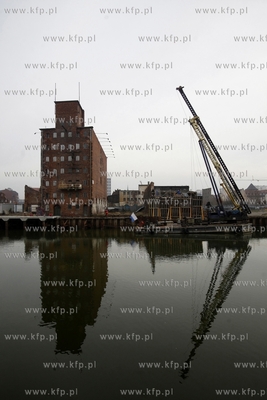 Spichlerz Woli Leb na Wyspie Spichrzow w Gdansku. 19.02.2014...