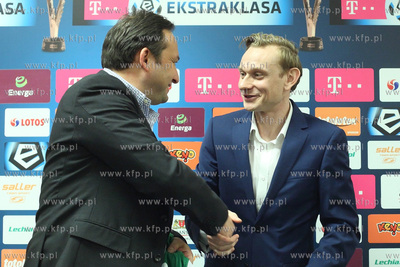 Pilkarz Sebastian Mila podpisal kontrakt z druzyna...