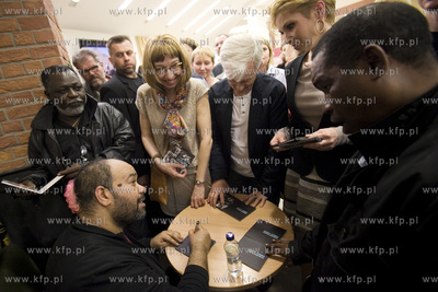 Siesta Festival. Pochodzący z Angoli Paulo Flores...