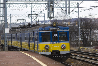 Przystanek SKM Gdańsk Uniwersytet.
20.03.2017
fot....