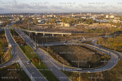 Estakada na ul. Elbląskiej nad torami kolejowymi i...