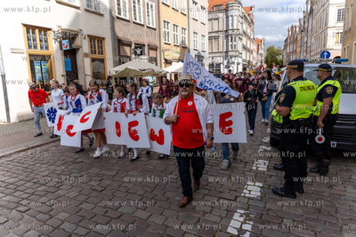 Parada Kociewska przeszła ulicami Gdańska podczas...