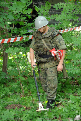 Westerplatte, Gdansk. Saperzy Marynarki Wojennej poszukuja...