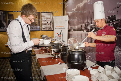 Gdansk. Restauracja hotelu Hanza. Festiwal Dorsza i...