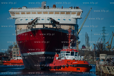 Stocznia Gdansk. Pochylnia B1. Wodowanie promu pasazersko-samochodowego...