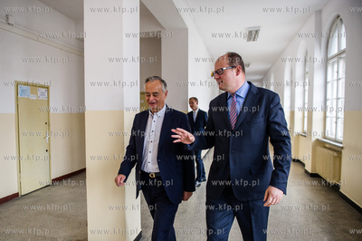 Gdansk. Zespol Szkol Lacznosci. Miejska Inauguracja...