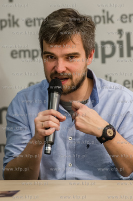 Gdansk. Salon Empik w C.H. Galeria Baltycka. Spotkanie...