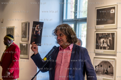 Gdansk. Nadbaltyckie Centrum Kultury. Uroczystosc wreczenia...