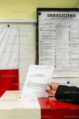 Gdansk. Kielpino Gorne. Obwodowa Komisja Wyborcza nr....