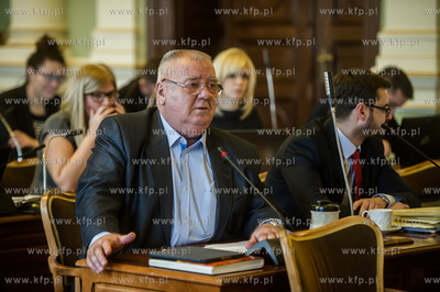 Gdansk. Nowy Ratusz. XXXII Sesja Rady Miasta Gdanska....