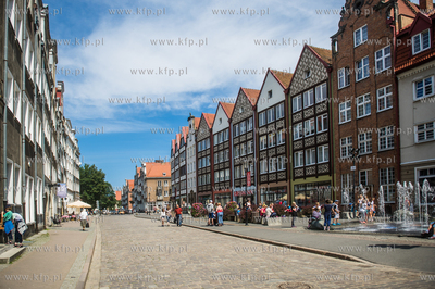 Gdańsk. Ulica Grobla. 18.07.2017 fot. Mateusz Ochocki...