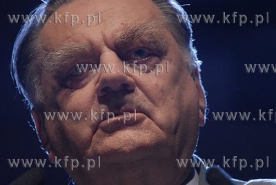 Konwencja PiS w Hali Olivia w Gdansku. n/z Jan Olszewski...