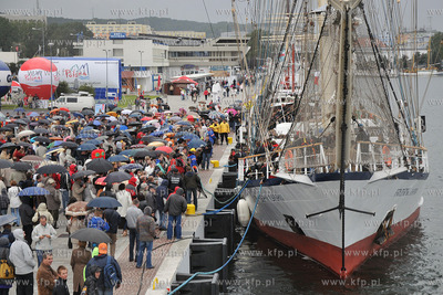 Chopin// Polska/ The Course. Gdynia swietuje zakonczenie...