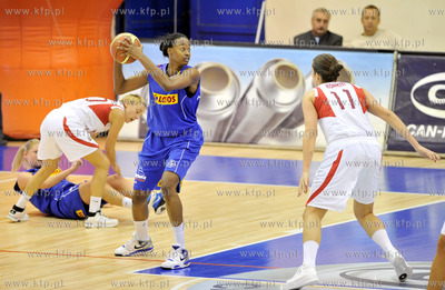 Hala Wisly w Krakowie. Ford Germaz Ekstraklasa. Koszykarki...