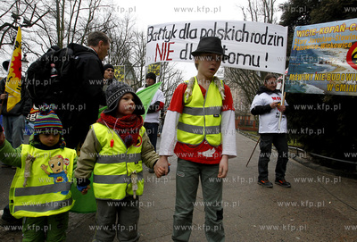 Przed szczecinskim Urzedem Wojewodzkim odbyla się...