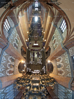 Eksporta zwlok biskupa Szlagi do katedry pelplinskiej....