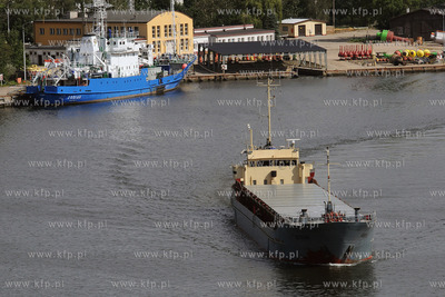 Port Gdanski. 31.07.2012 fot. Andrzej J. Gojke / KFP