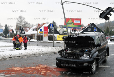 Wypadek na Alei Grunwaldzkiej na wysokości skrzyżowania...