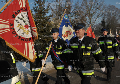 Uroczystosci nadania szkole podstawowej w Niestepowie...