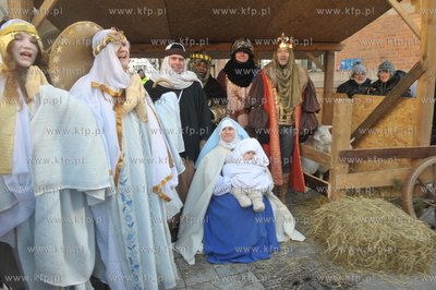 Orszak Trzech Kroli przeszedl ulicami Gdanska. 06.01.2015...