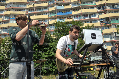 Streetwaves czyli artystyczna akcja miejska w Gdansku...