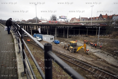 Prace przy budowie przystanku SKM Gdansk Srodmiescie.
04.02.2013
fot....