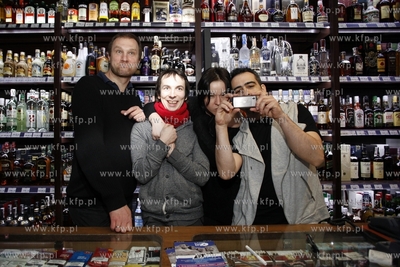 Kabaret Limo sprzedawal alkohol w sklepie monopolowym...