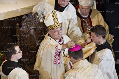 Katedra Oliwska. Uroczystość konsekracji bp. nominata...