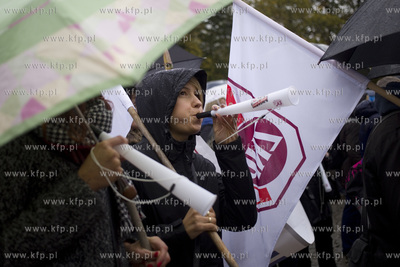 Urzad Wojewódzki w Gdańsku. Protest środowisk nauczycielskich...