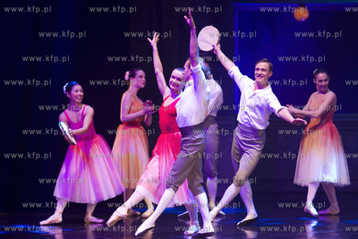 Włoska noc. Gala Sylwestrowo-noworoczna. Nz. Beata...