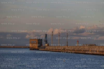 Uroczyste podpisanie umowy pomiędzy Zarządem Morskiego...