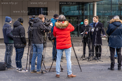 Konferencja prasowa posła Kacpra Płażyńskiego w...
