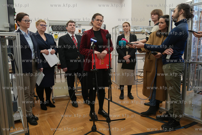 Zespół Szkół Łączności w Gdańsku.  Konferencja...