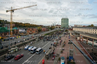 Gdańsk. "To jest Wojna" ! Sprzeciw wobec kontrowersyjnego...