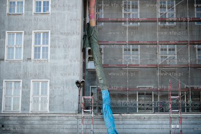 Gdansk. Saperzy wywoza pocisk mozdziezowy znaleziony...