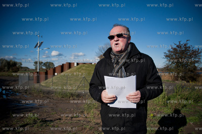 Trzcinsko, przy brzegu Martwej Wisly. Prezentacja testowej...