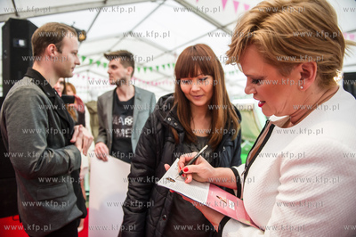 Sopot. Zatoka Sztuki. Festiwal Zatoka Kobiet. 
Nz...