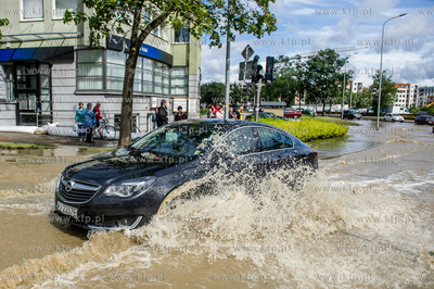 Gdańsk. Wrzeszcz. Skutki silnych opadow, które przeszły...