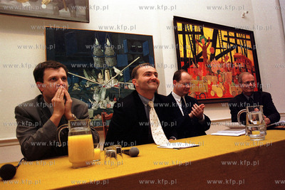 Debata z prezydentami Trojmiasta w Palacu Opatow w...