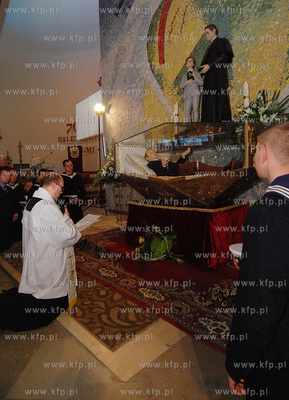 Nawiedzenie parafii NMP Wspomozenia Wiernych w Rumi...