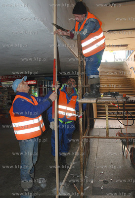 19 lutego rozpoczyna sie remont peronu SKM w Gdyni....