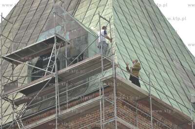 Koszalin. Proba samobojcza, mezczyzna wszedl na wieze...